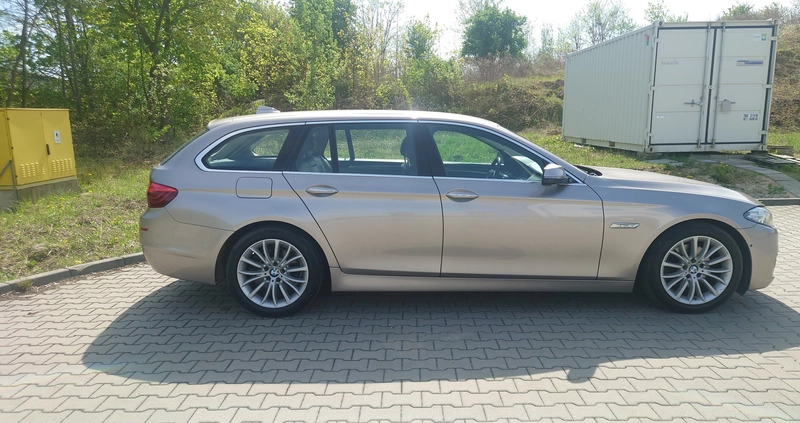 BMW Seria 5 cena 69999 przebieg: 169900, rok produkcji 2016 z Człopa małe 781